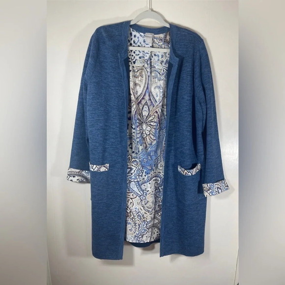 Chico’s Paisley Leopard-Print Detail Cardigan Women’s Size 2 (Large) - Picture 1 of 16